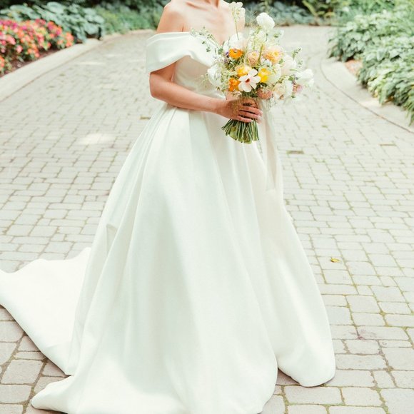 Milla Nova Matilda Mikado Ball Gown - Worn for 3 Hrs + Veil - Picture 3 of 9